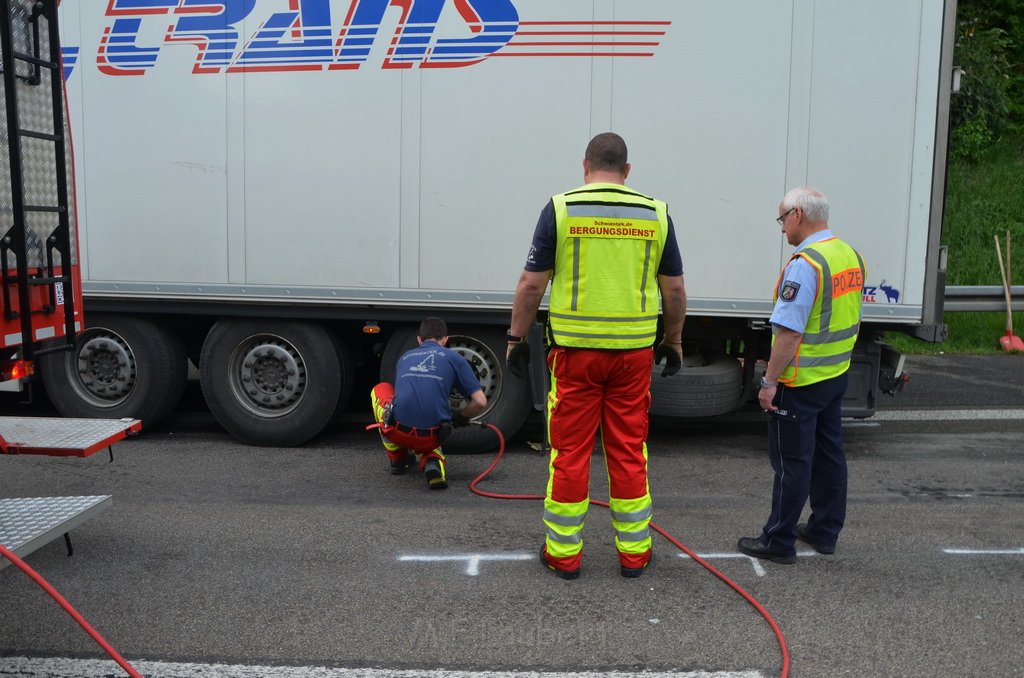 Wieder schwerer VU A 1 Rich Saarbruecken vorm AK Leverkusen P2467.JPG - Miklos Laubert